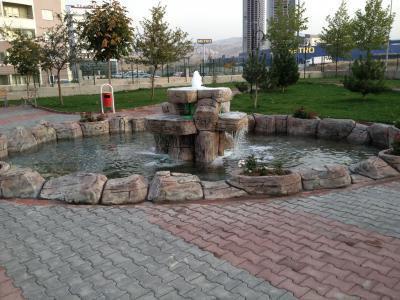 Orta Meydan elaleri